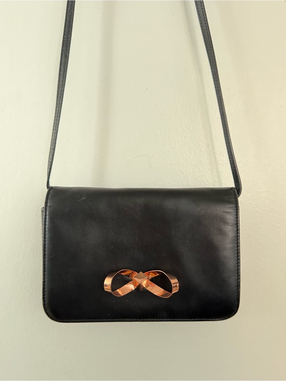 Classic Black Leather Crossbody Bag with Gold Accent